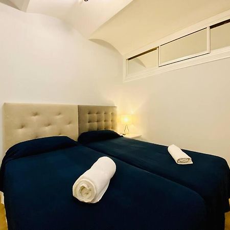 Plaza Santa Ana Ec Apartment Madrid Bagian luar foto