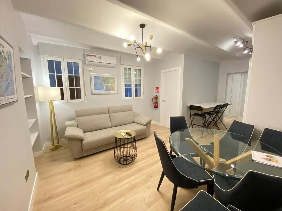 Plaza Santa Ana Ec Apartment Madrid Bagian luar foto